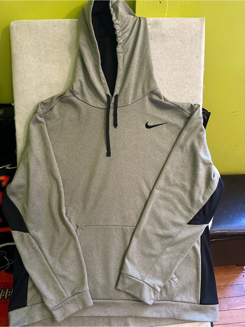 Nike Therma-FIT KO 3.0 Pullover Hoodie Men’s 3XL Tall Gray Black.
